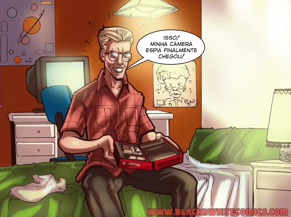 Nerd safado grava putaria no quarto dos pais com câmera espiã em hentai de incesto